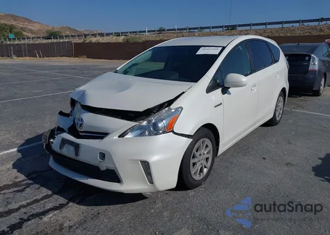2014 Toyota Prius V z USA, uszkodzony, nr VIN JTDZN3EU1EJ012326